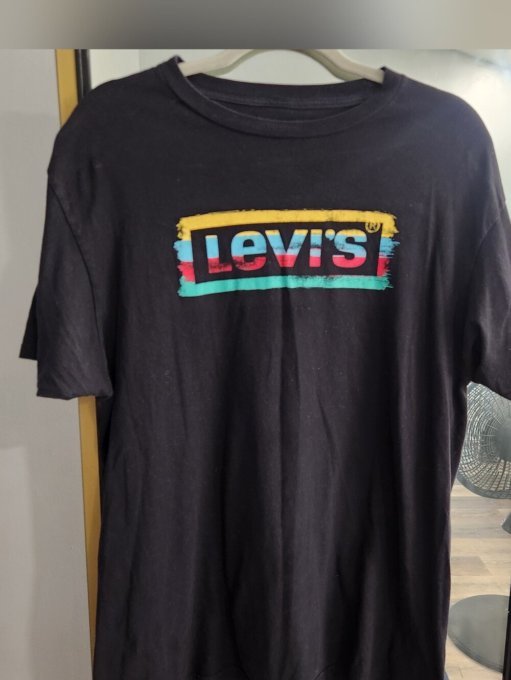 Levis Blk Men Tee Sz Lg